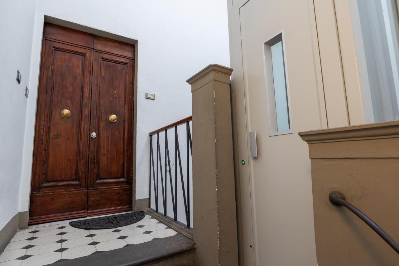 B&B Giorni Dipinti Florence Luaran gambar